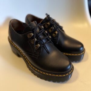 Dr. Martens Leona Lo Dress Shoes Size US5/UK3/EU36 fits like US 6